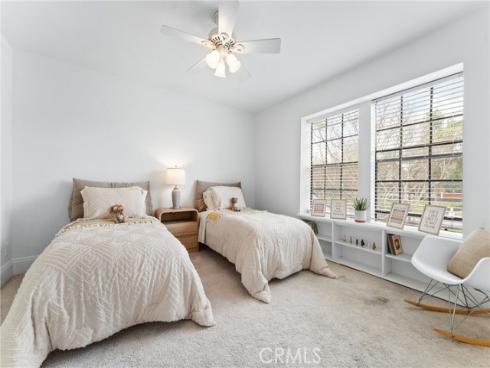 15 Firestone 4 , Irvine, CA