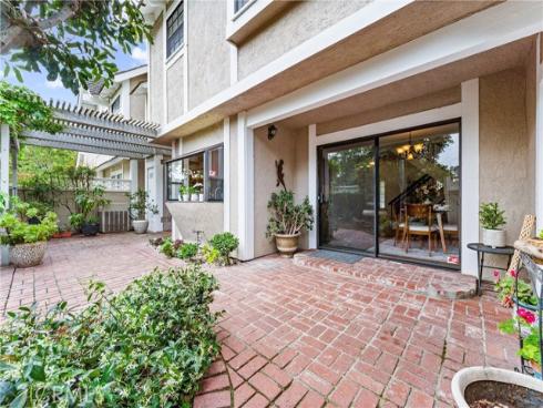 15 Firestone 4 , Irvine, CA