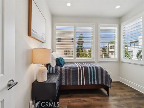 132 Interval , Irvine, CA