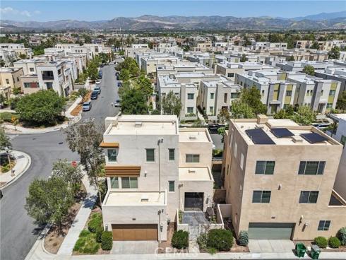 132 Interval , Irvine, CA