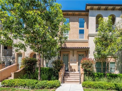 135 Neptune , Irvine, CA