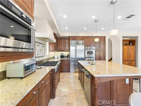 27 Milrose , Irvine, CA