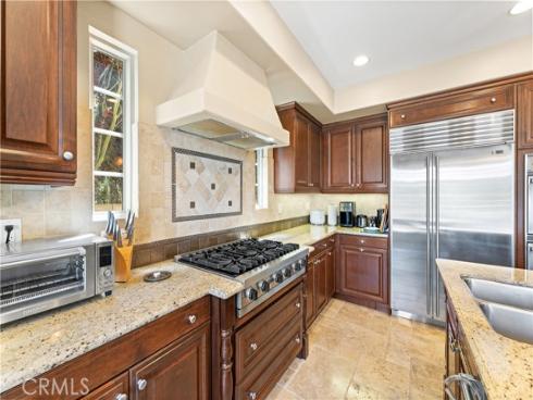 27 Milrose , Irvine, CA