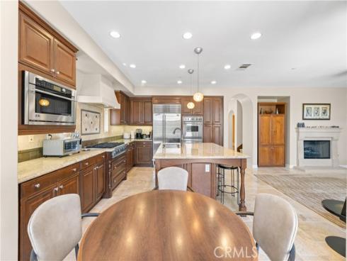 27 Milrose , Irvine, CA