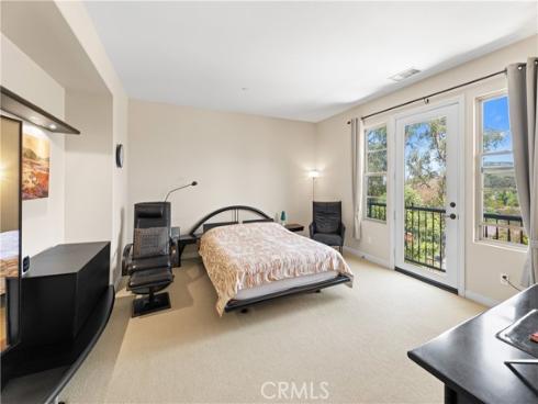 27 Milrose , Irvine, CA