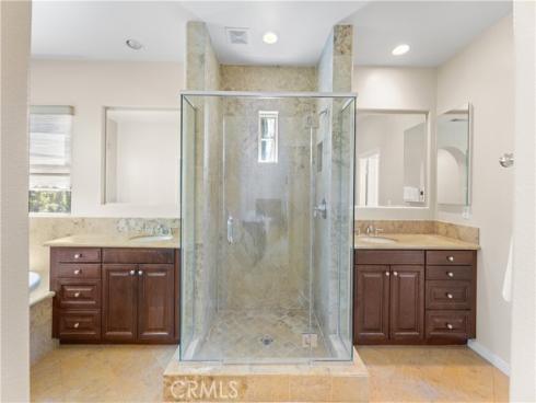 27 Milrose , Irvine, CA