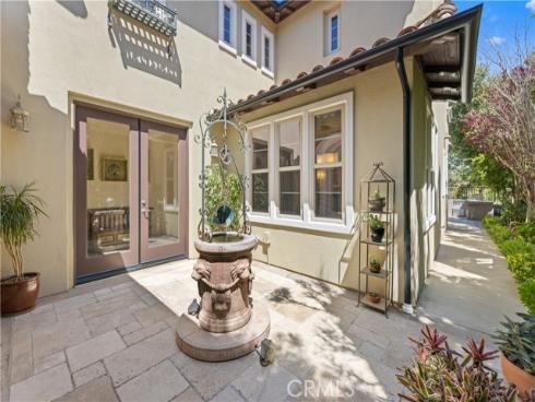 27 Milrose , Irvine, CA