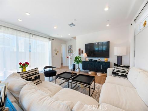 188 Merit , Irvine, CA