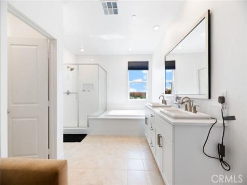 188 Merit , Irvine, CA