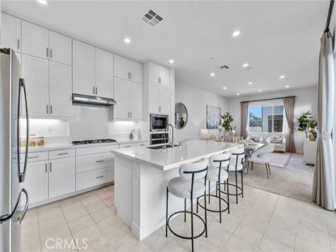 251 Novel , Irvine, CA