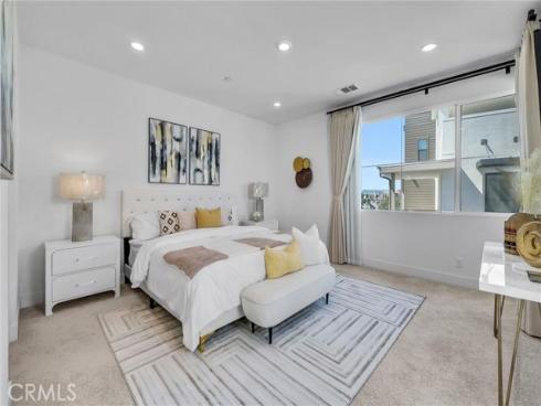 251 Novel , Irvine, CA