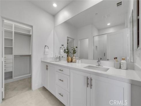 251 Novel , Irvine, CA