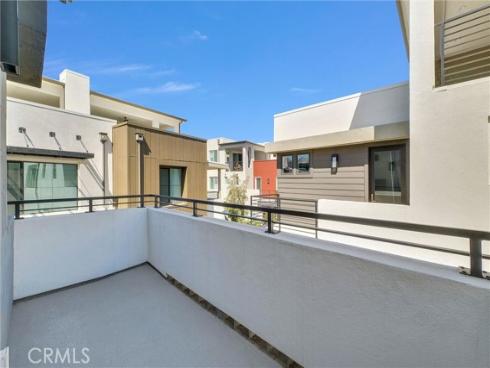 251 Novel , Irvine, CA