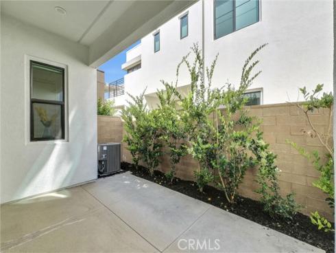 251 Novel , Irvine, CA