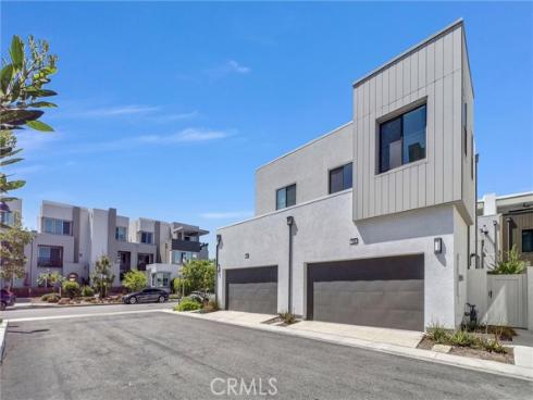 251 Novel , Irvine, CA