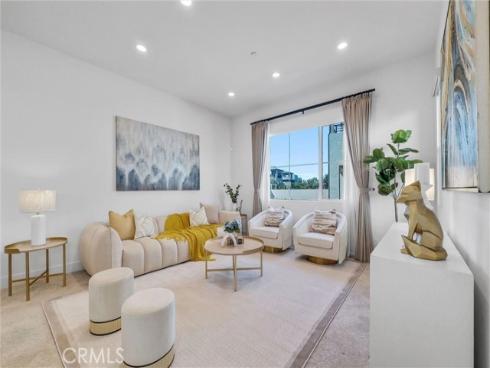 251 Novel , Irvine, CA