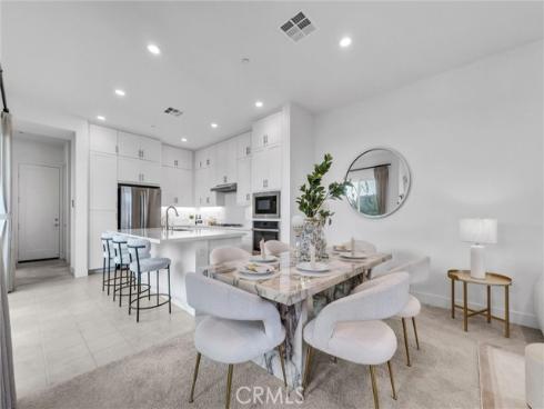 251 Novel , Irvine, CA