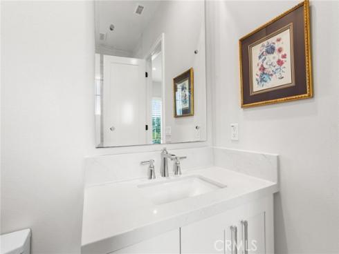 244  Coal Mine  , Irvine, CA