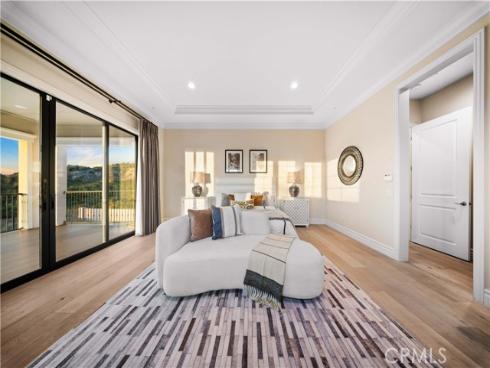 100 Headwaters , Irvine, CA