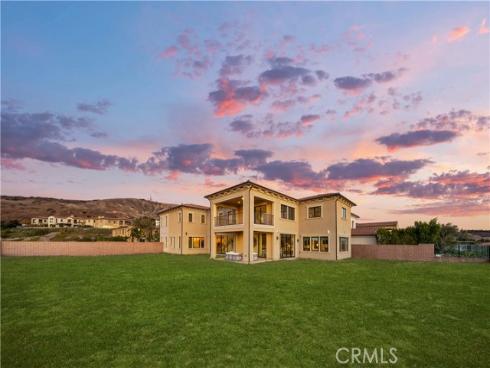 100 Headwaters , Irvine, CA