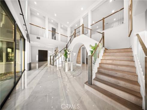 100 Headwaters , Irvine, CA