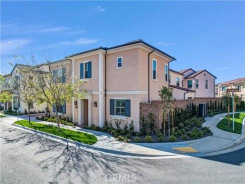 316  Carefree  , Irvine, CA