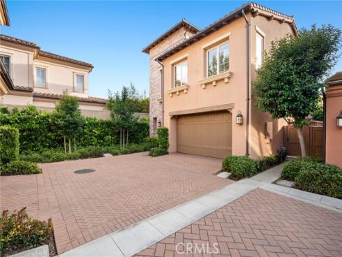 84 Bianco , Irvine, CA