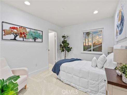 30 Yorktown , Irvine, CA