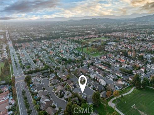 30 Yorktown , Irvine, CA