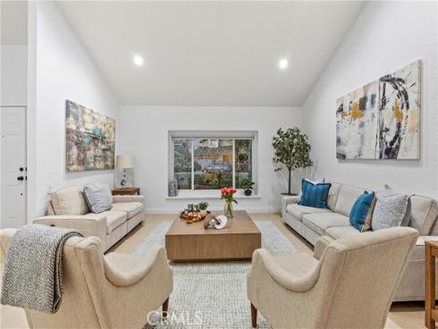 30 Yorktown , Irvine, CA