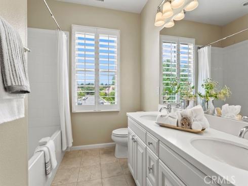 56  Marblehead  , Irvine, CA