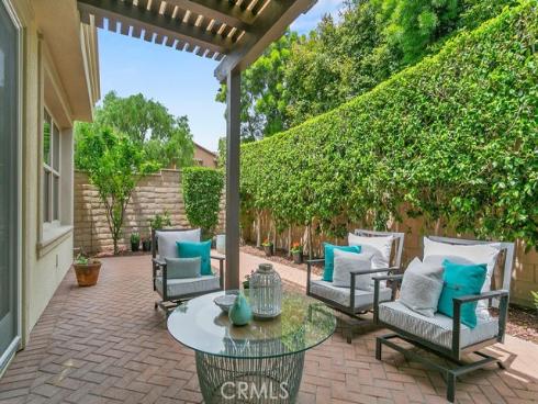 56  Marblehead  , Irvine, CA