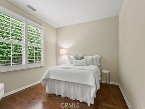 56  Marblehead  , Irvine, CA