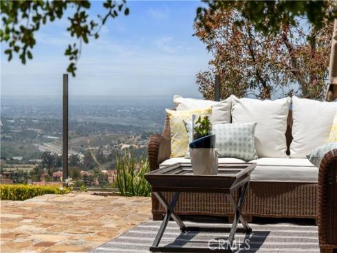 59 Grandview , Irvine, CA