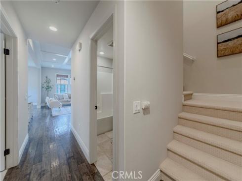 140 Full Moon , Irvine, CA