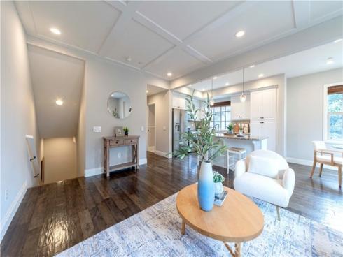 140 Full Moon , Irvine, CA