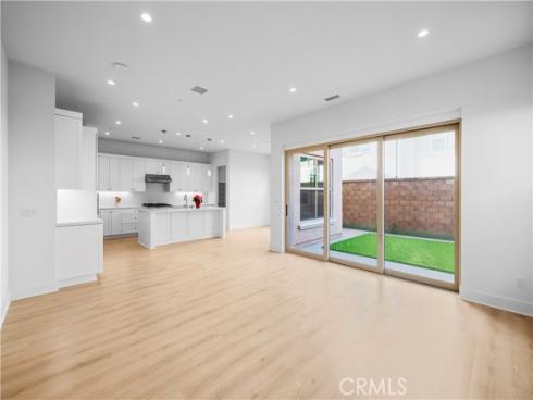 106 Eversedge , Irvine, CA