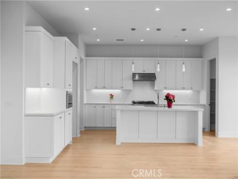 106 Eversedge , Irvine, CA