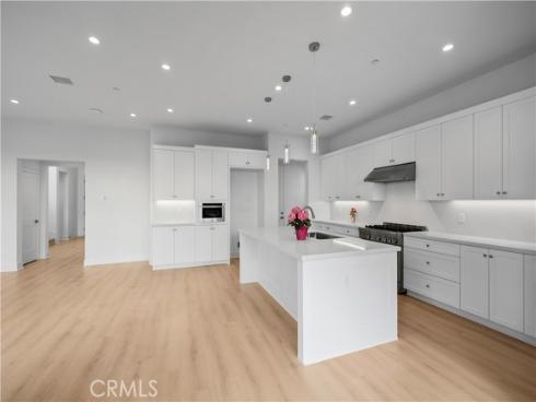 106 Eversedge , Irvine, CA