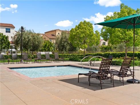 118 Outwest , Irvine, CA