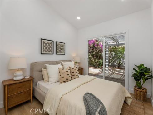 8 Galanto , Irvine, CA