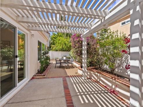 8 Galanto , Irvine, CA