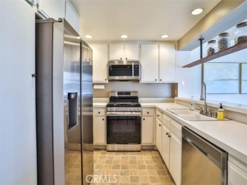 111  Greenfield  , Irvine, CA