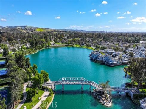 111  Greenfield  , Irvine, CA