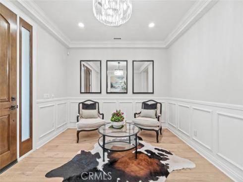 208 Radial , Irvine, CA