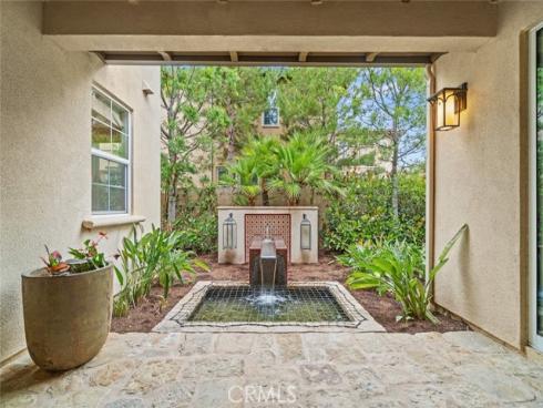 208 Radial , Irvine, CA