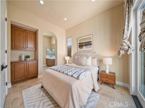 89  Parson Brown  , Irvine, CA