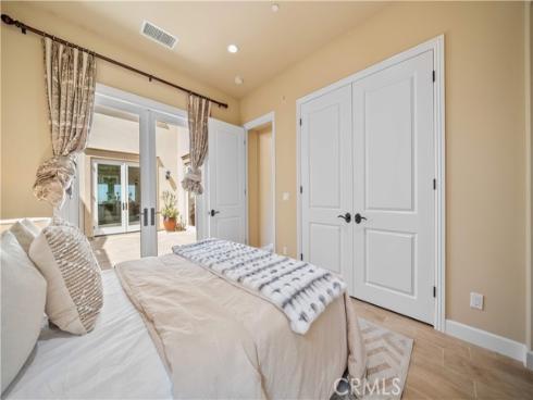 89  Parson Brown  , Irvine, CA