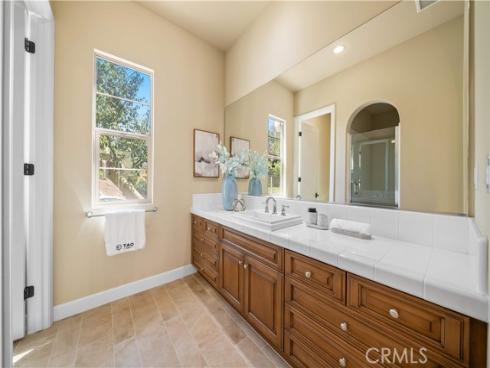 89  Parson Brown  , Irvine, CA