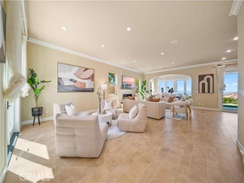 89  Parson Brown  , Irvine, CA